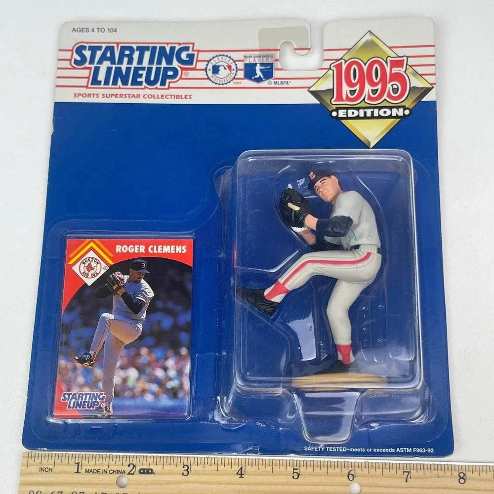 1995 Starting Lineup Roger Clemens Boston Red Sox SLU Kenner Sports Figure